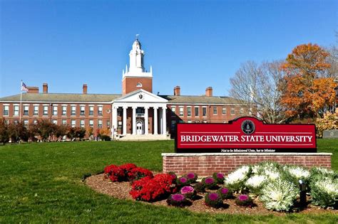 best colleges in massachusetts